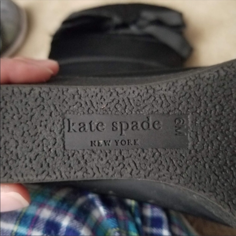 KATE SPADE adorable black snow boots - Picture 4 of 8